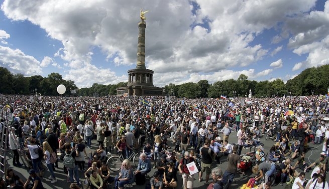 Demonstracja w Berlinie, 29.08.20 / fot. East News