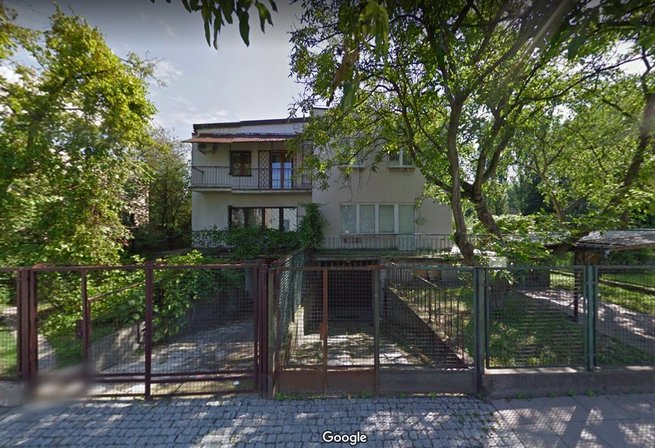 Dom Jarosława Kaczyńskiego, widok od strony ul. Solskiego, fot. GoogleMaps